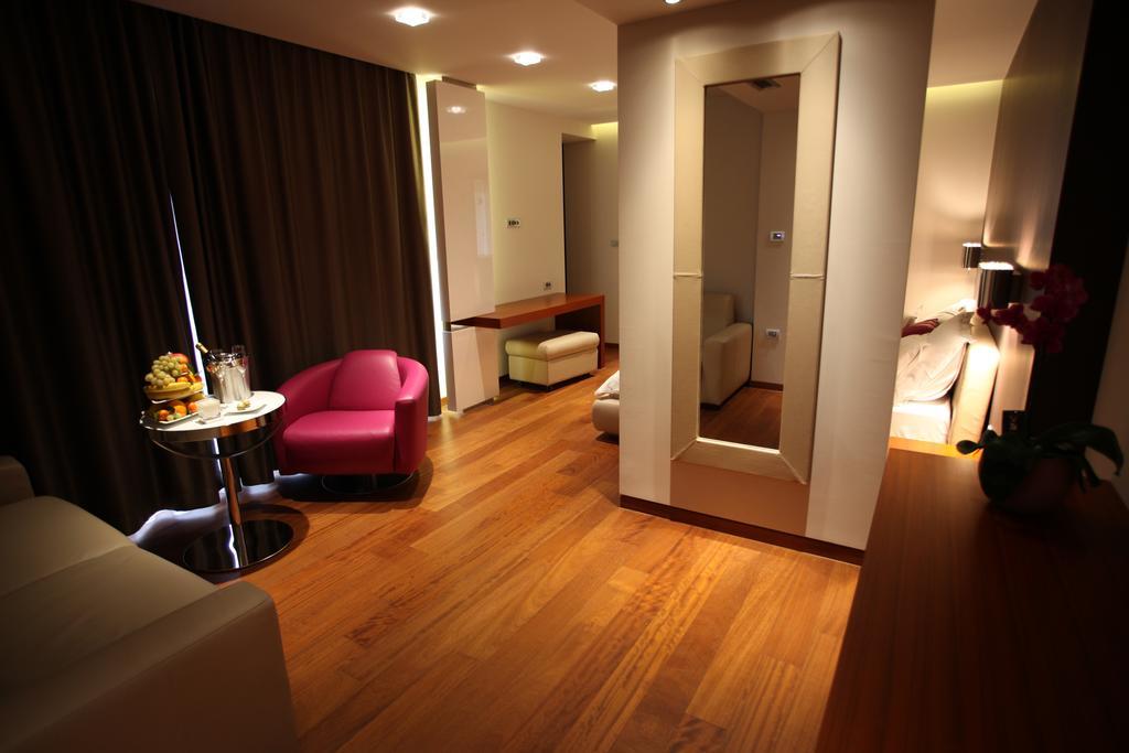 Hotel In 5*